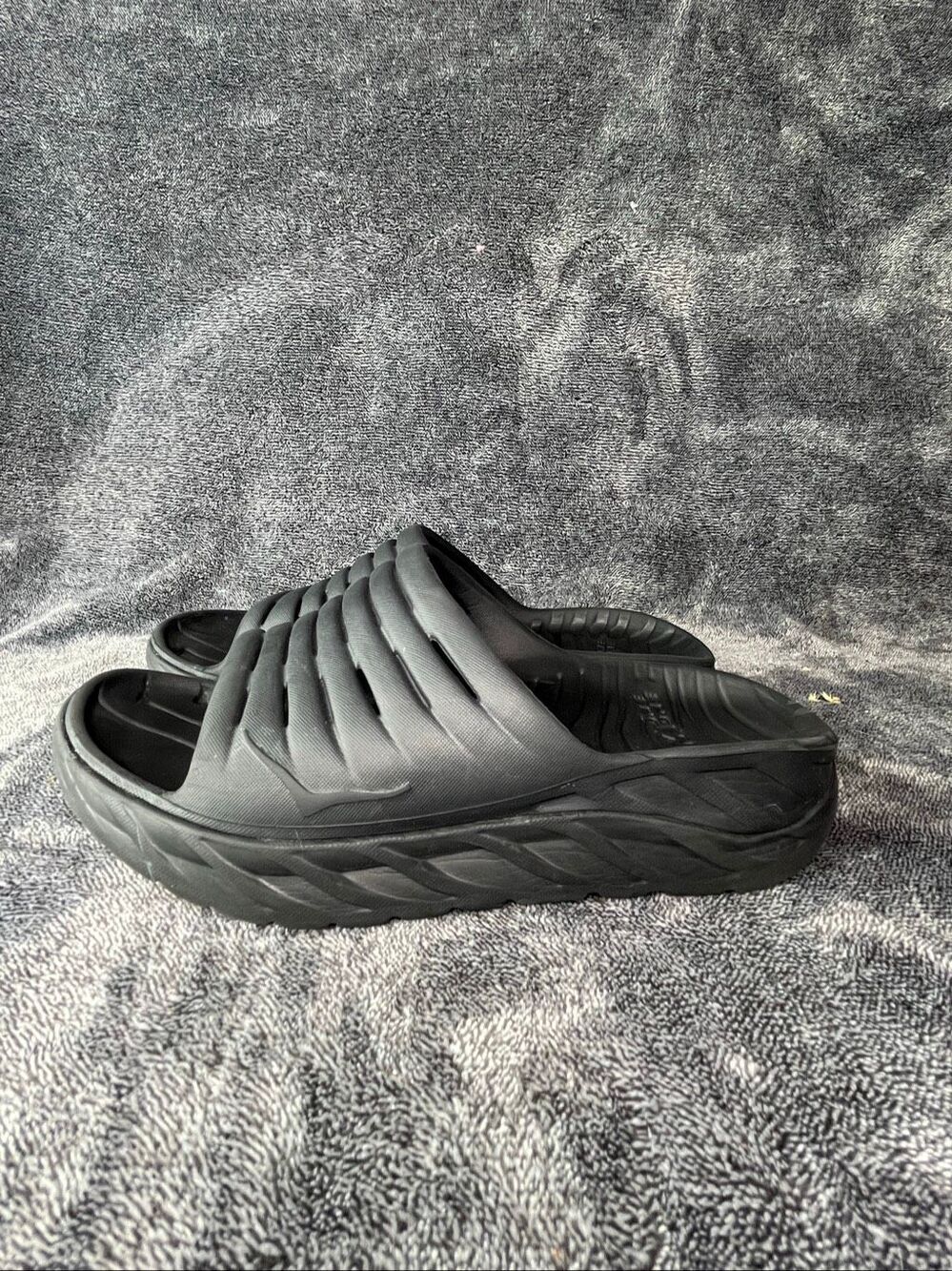 HOKA One One Ora Recovery Slide 2 Black Sandals Women’s Size 8